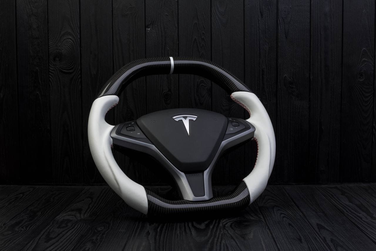Steering wheel Tesla Model S/X Flat top Carbon fiber/Perforated leather/White stripe - Image 3