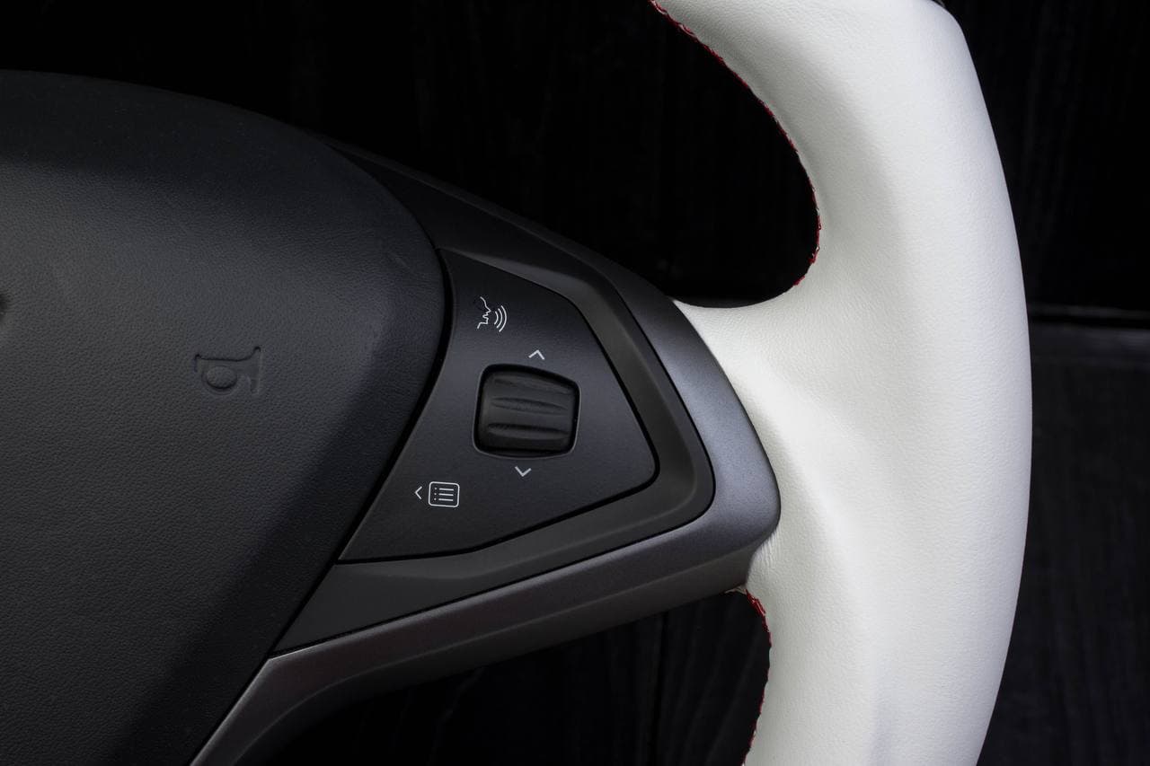 Steering wheel Tesla Model S/X Flat top Carbon fiber/Perforated leather/White stripe - Image 10