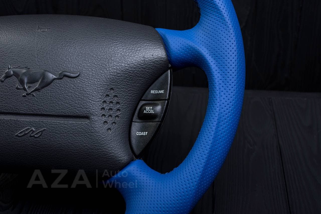 Steering wheel Ford Mustang GT Perforated leather/Napa/Blue stripe - Image 14