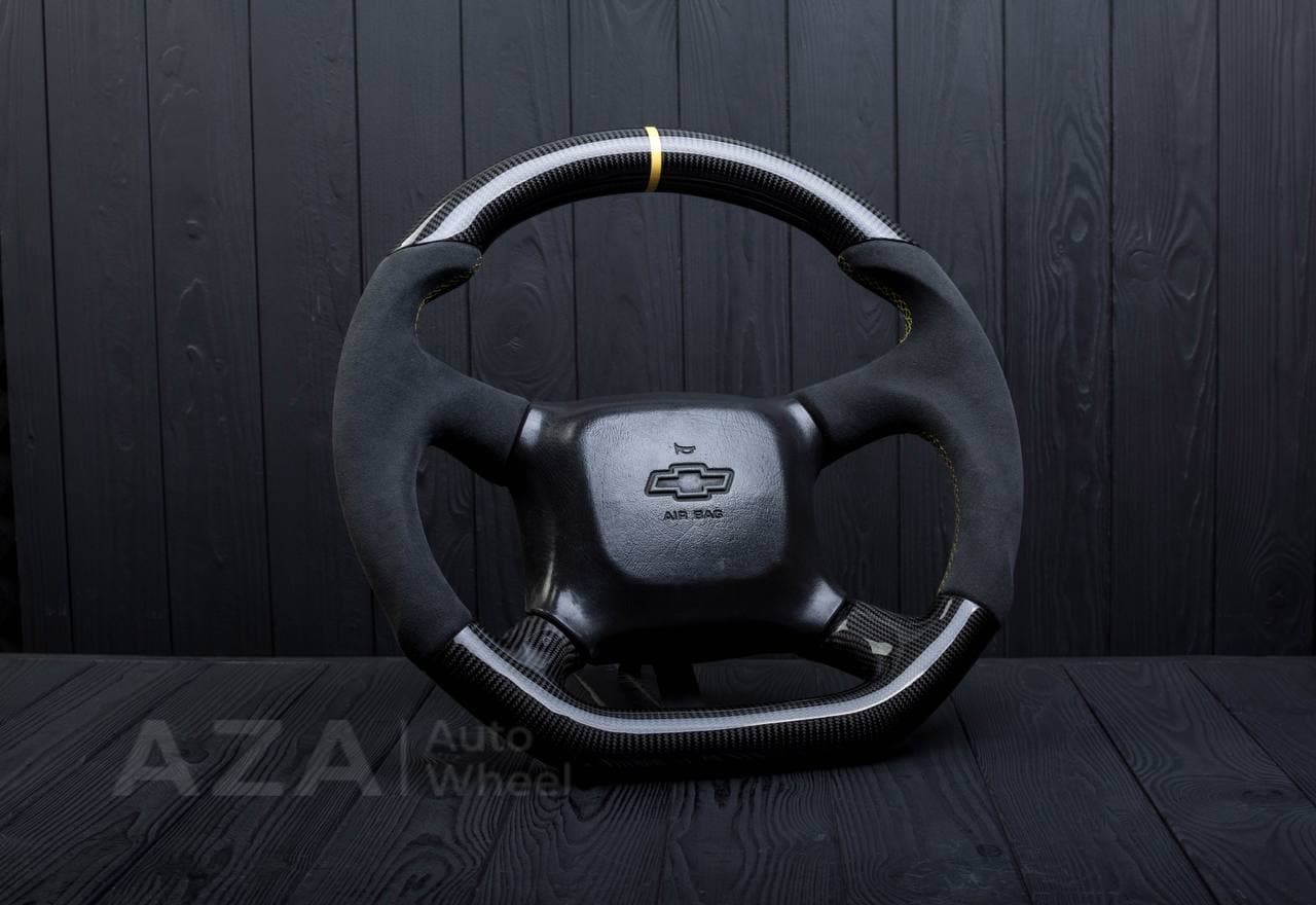 Steering wheel GM Silverado, Sierra, Escalade, Yukon, S10, Blazer, Tahoe, Suburban (1998-2002) Сarbon fiber/Alcantara/Yellow stripe - Image 3