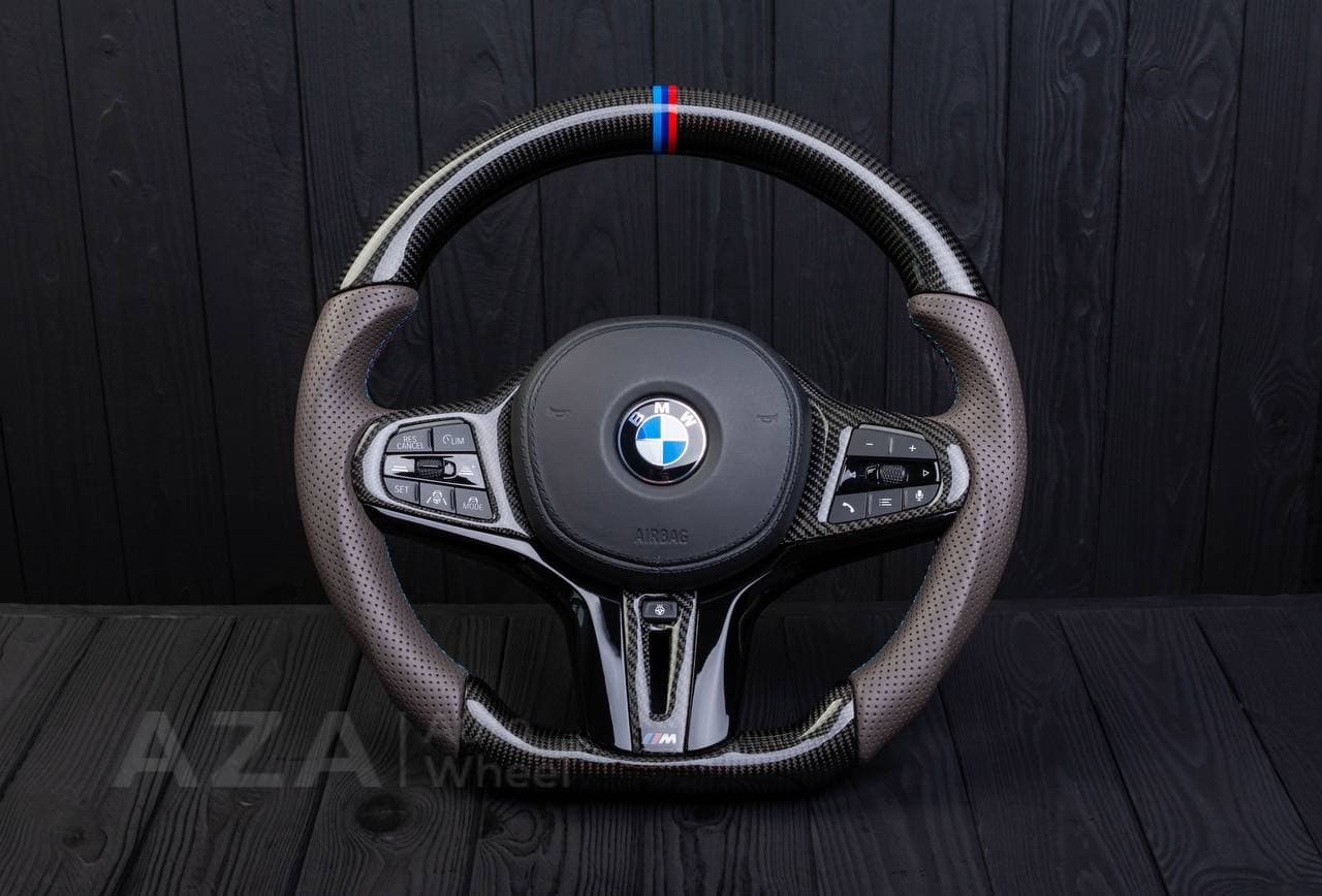 Steering wheel BMW G20 3 SERIES /G30 5 SERIES /G05 X5 / G07 X7 / G15 8 SERIES/ G11 G12 7 SERIES Heated carbon fiber/Perforated leather/M stripe