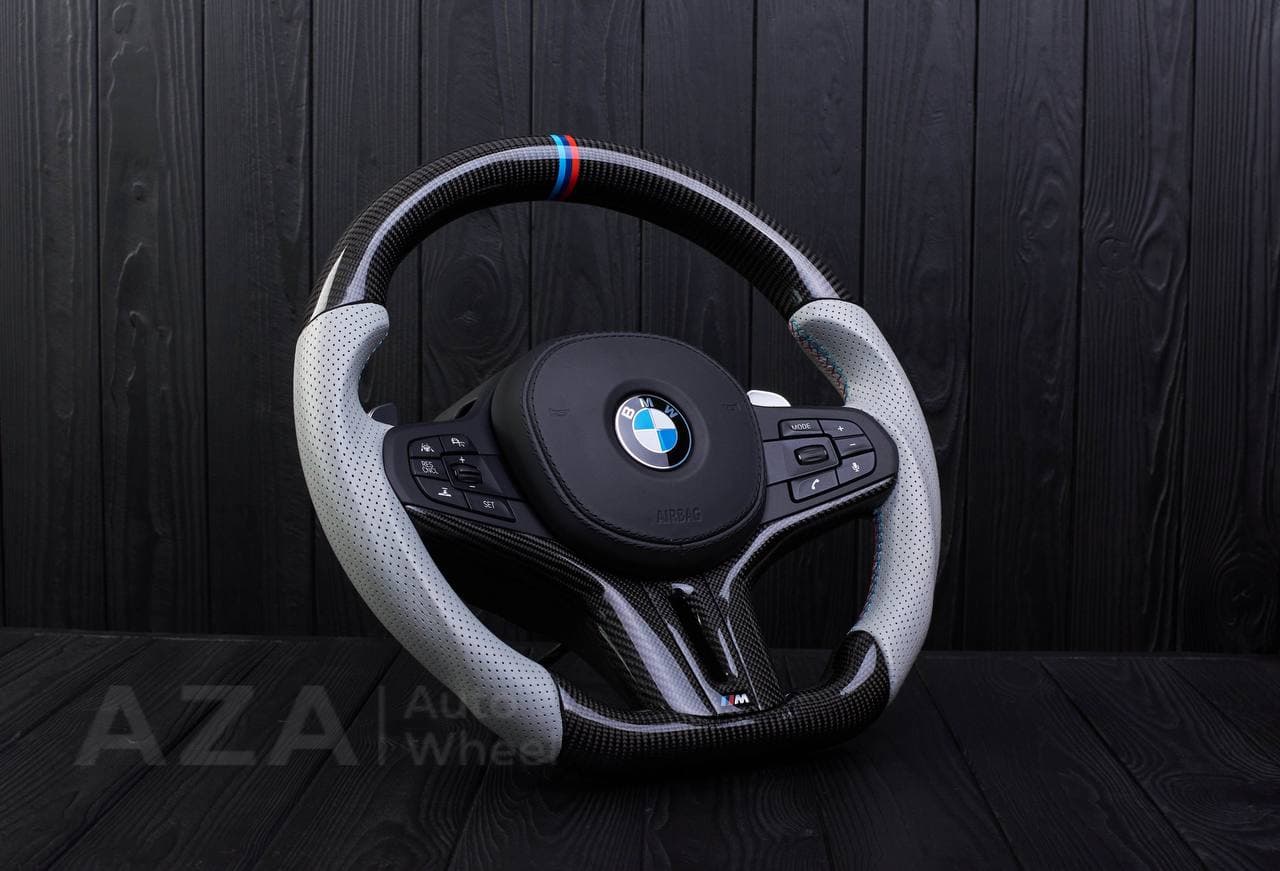 Steering wheel BMW G20 3 SERIES /G30 5 SERIES /G05 X5 / G07 X7 / G15 8 SERIES/ G11 G12 7 SERIES Carbon fiber/Perforated leather/M stripe - Image 4