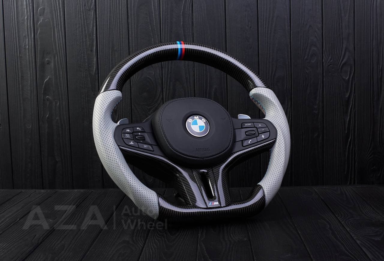 Steering wheel BMW G20 3 SERIES /G30 5 SERIES /G05 X5 / G07 X7 / G15 8 SERIES/ G11 G12 7 SERIES Carbon fiber/Perforated leather/M stripe - Image 3