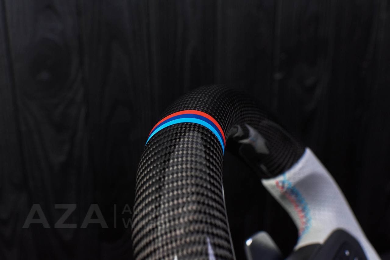 Steering wheel BMW G20 3 SERIES /G30 5 SERIES /G05 X5 / G07 X7 / G15 8 SERIES/ G11 G12 7 SERIES Carbon fiber/Perforated leather/M stripe - Image 10