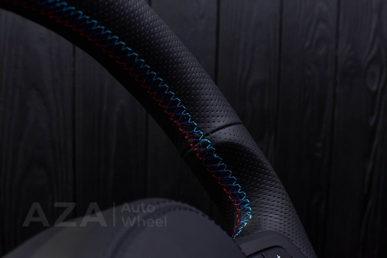 Steering wheel BMW G20 3 SERIES /G30 5 SERIES /G05 X5 / G07 X7 / G15 8 SERIES/ G11 G12 7 SERIES Carbon fiber trims/Perforated leather/Red stripe - Image 14
