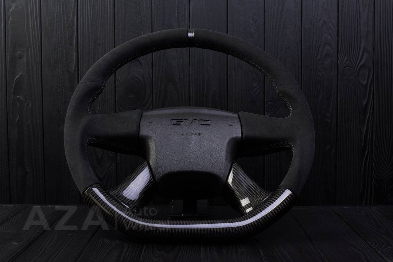 Steering wheel GM SILVERADO, YUKON, SIERRA, H2, TRAILBLAZER 2003+ Carbon fiber/Alcantara/Carbon stripe