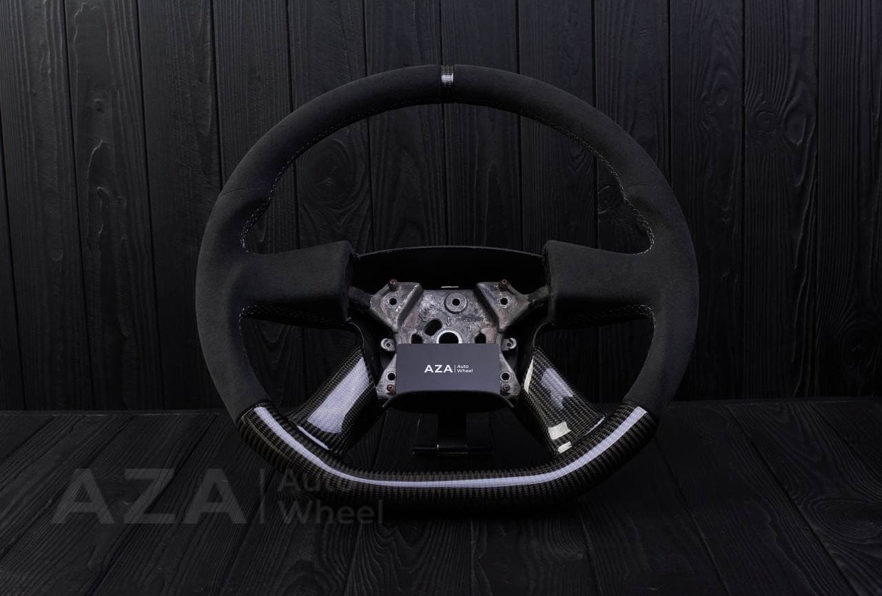 Steering wheel GM SILVERADO, YUKON, SIERRA, H2, TRAILBLAZER 2003+ Carbon fiber/Alcantara/Carbon stripe - Image 3