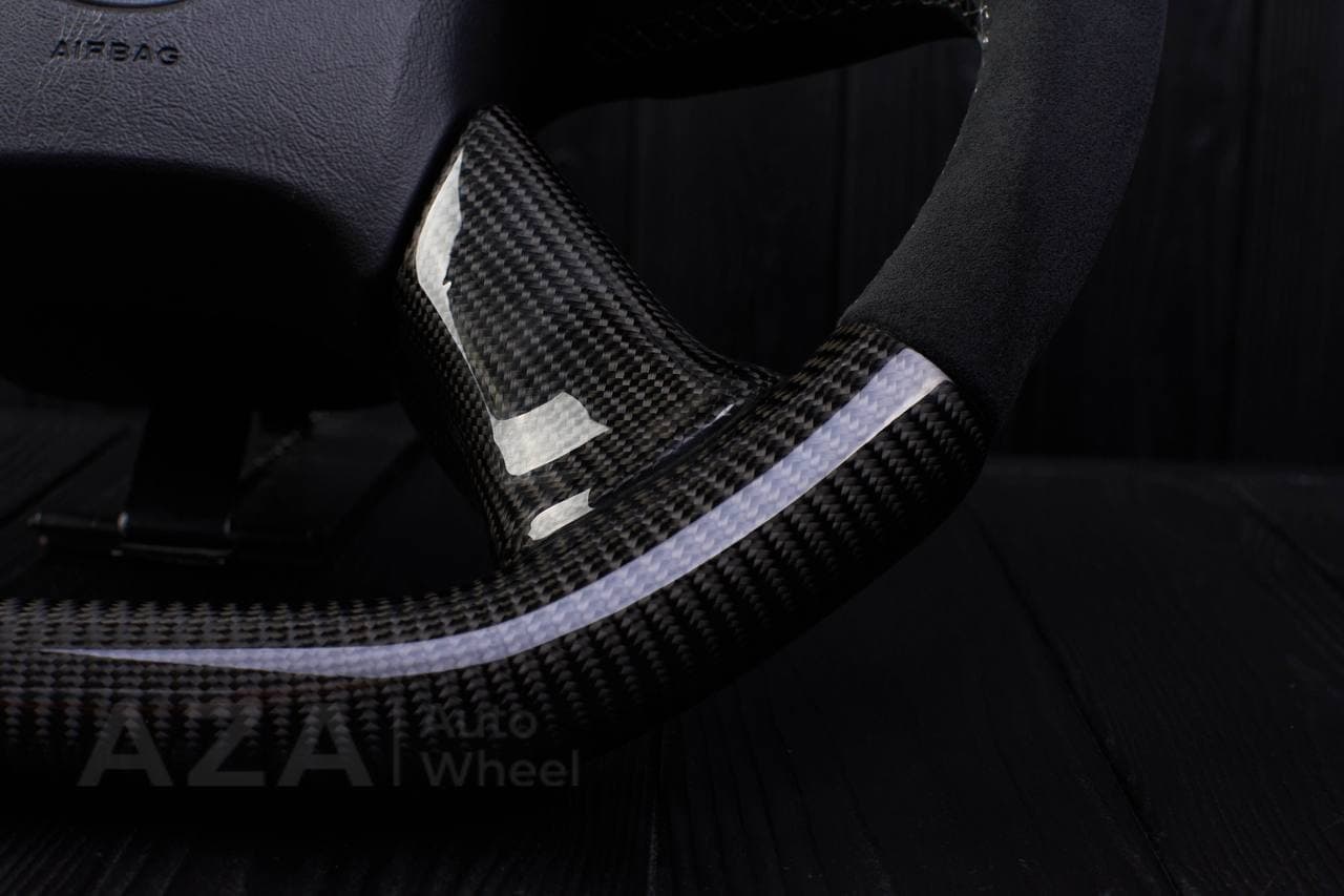 Steering wheel GM SILVERADO, YUKON, SIERRA, H2, TRAILBLAZER 2003+ Carbon fiber/Alcantara/Carbon stripe - Image 8