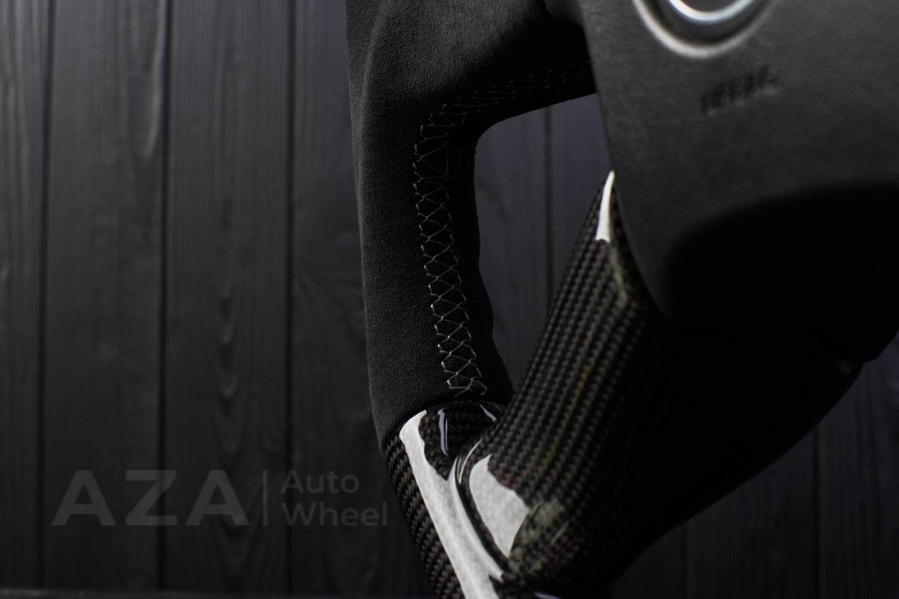 Steering wheel GM SILVERADO, YUKON, SIERRA, H2, TRAILBLAZER 2003+ Carbon fiber/Alcantara/Carbon stripe - Image 6