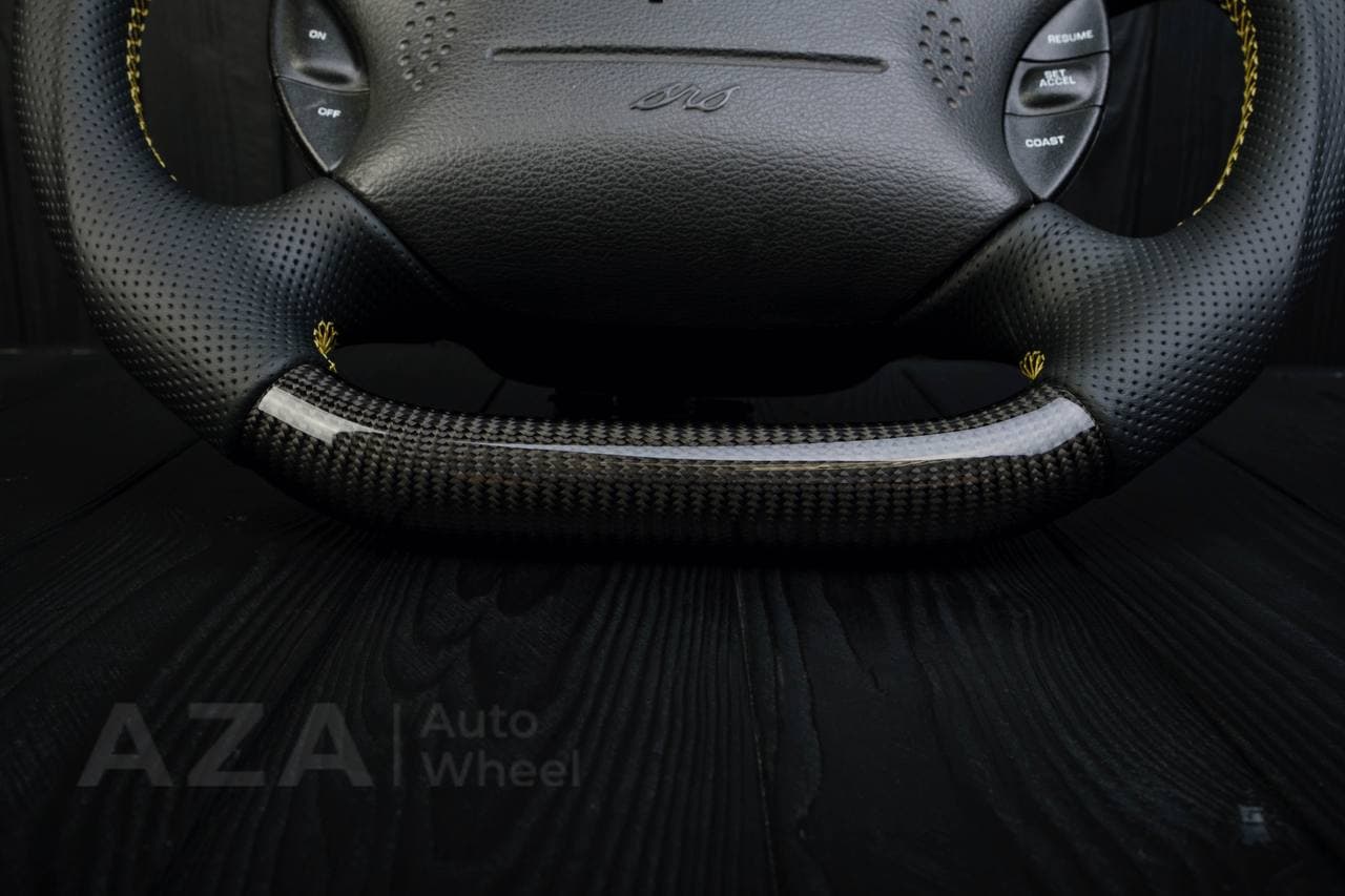 Steering wheel Ford Mustang GT Cobra Carbon fiber/Perforated leather/Yellow stripe - Image 9