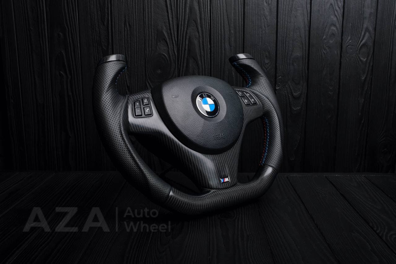 Steering wheel BMW E9X E8X jet style Off Road Only Matte carbon fiber/Perforated leather - Image 4