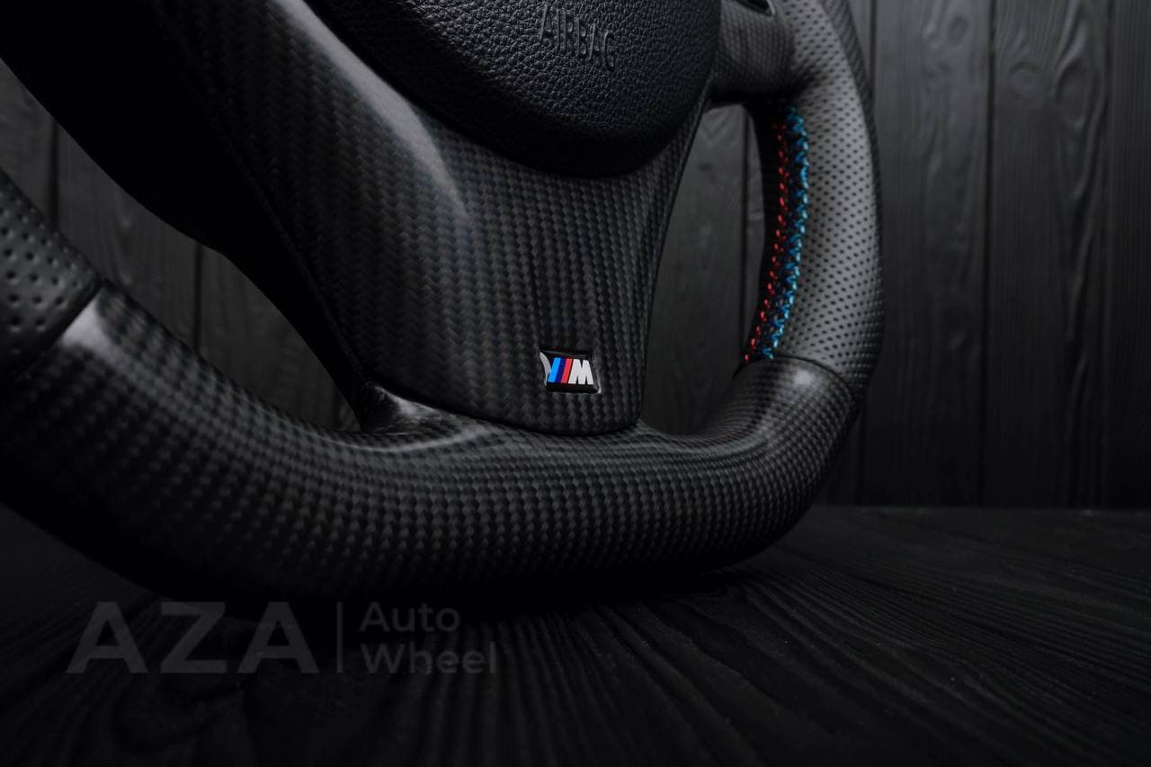 Steering wheel BMW E9X E8X jet style Off Road Only Matte carbon fiber/Perforated leather - Image 12