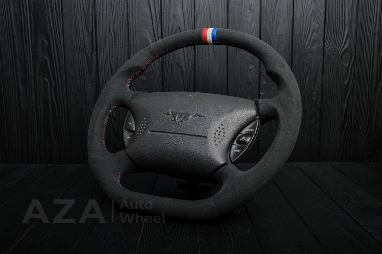 Steering wheel Ford Mustang GT Cobra Alcantara/American flag - Image 5
