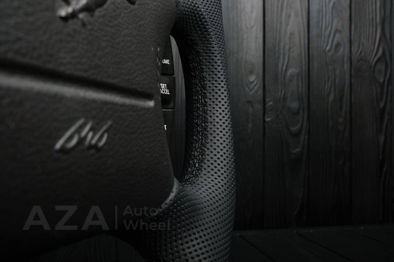 Steering wheel Ford Mustang GT Cobra Carbon fiber/Perforated leather/Orange stripe - Image 8