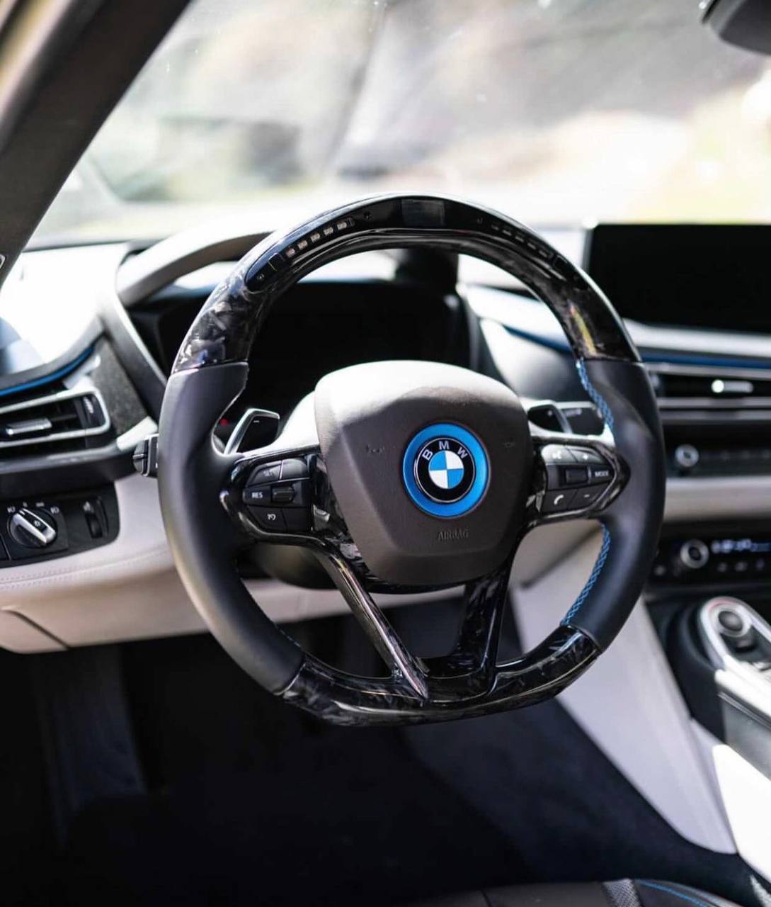 Steering wheel BMW i8 Carbon Fiber/Perforated leather/Red stripe RETURN YOUR CORE AFTERWARDS TO RECEIVE $700 BACK - Image 18