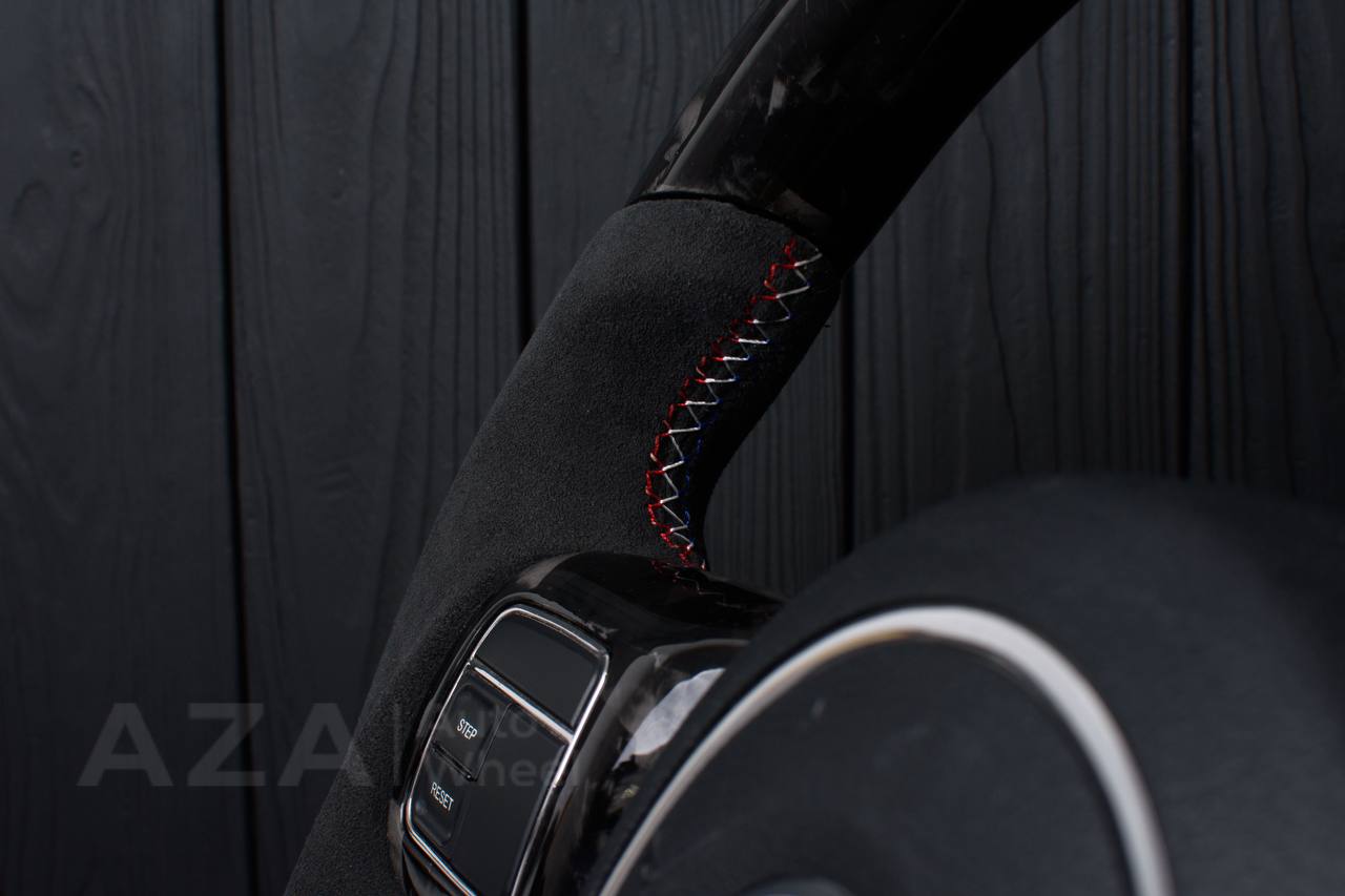 Steering wheel JEEP Wrangler JK Rubicon Sahara Patriot Compass 2011-2017 Carbon fiber/Alcantara/American flag colors - Image 12
