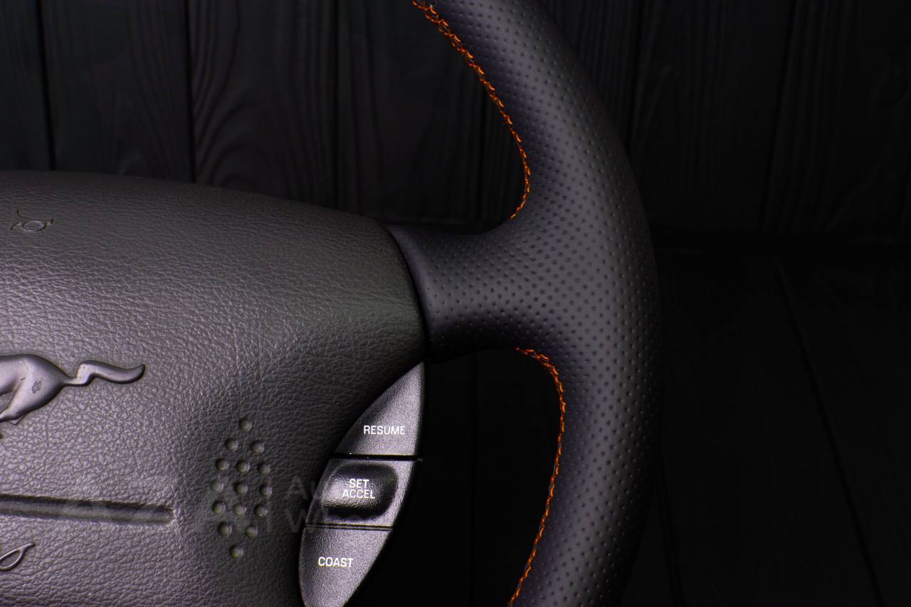Steering wheel Ford Mustang GT Cobra Napa/Perforated leather/Orange stripe (can be any color per request) - Image 15
