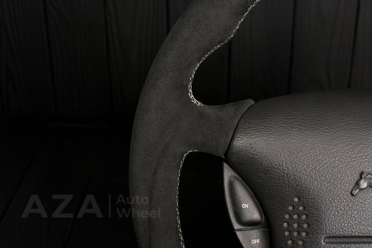 Steering wheel Ford Mustang GT Cobra Alcantara/White stripe (can be any color per request) - Image 9