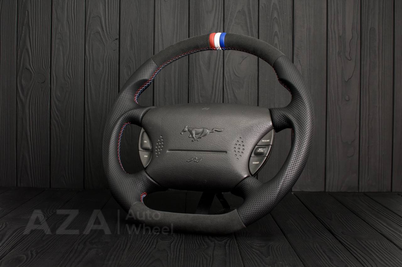 Steering wheel Ford Mustang GT Cobra Alcantara/Perforated leather/American flag (can be any color per request) - Image 4