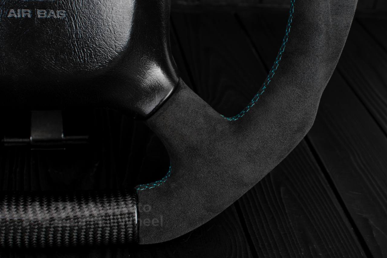Steering wheel GM Silverado, Sierra, Escalade, Yukon, S10, Blazer, Tahoe, Suburban (1998-2002) Carbon fiber/Alcantara/Mint stripe - Image 12