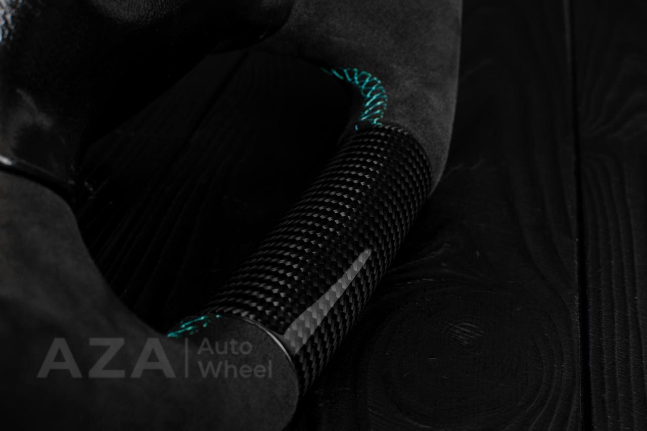 Steering wheel GM Silverado, Sierra, Escalade, Yukon, S10, Blazer, Tahoe, Suburban (1998-2002) Carbon fiber/Alcantara/Mint stripe - Image 13