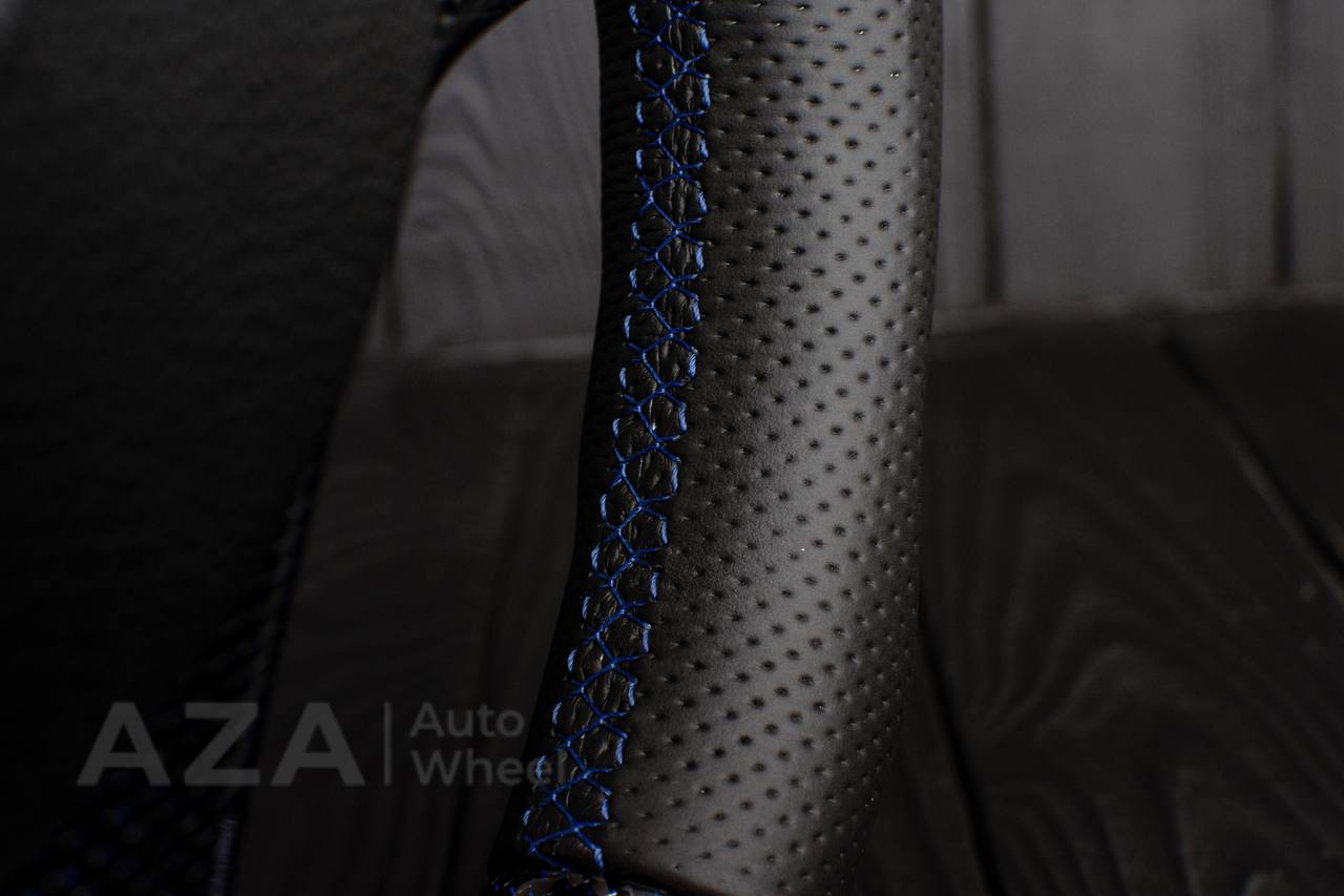 Steering wheel BMW E9X/E8X Carbon fiber/Perforated leather/Blue stripe - Image 14