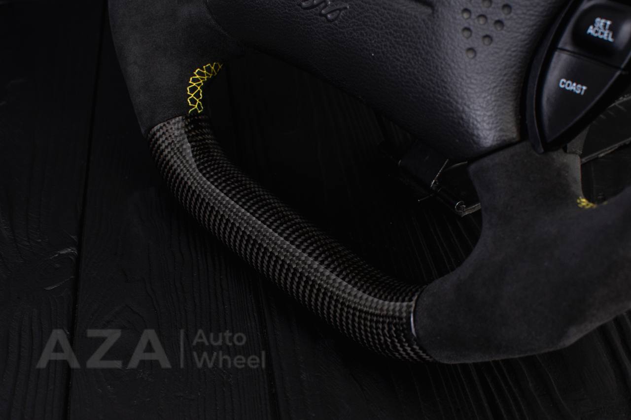 Steering wheel Ford Mustang GT Cobra Carbon fiber/Alcantara/Yellow stripe (can be any color) - Image 9