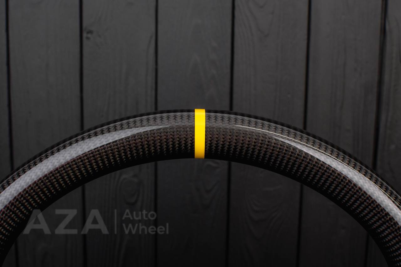 Steering wheel 2006-2011 Corvette C6 Carbon fiber/Perforated leather/Yellow stripe - Image 6
