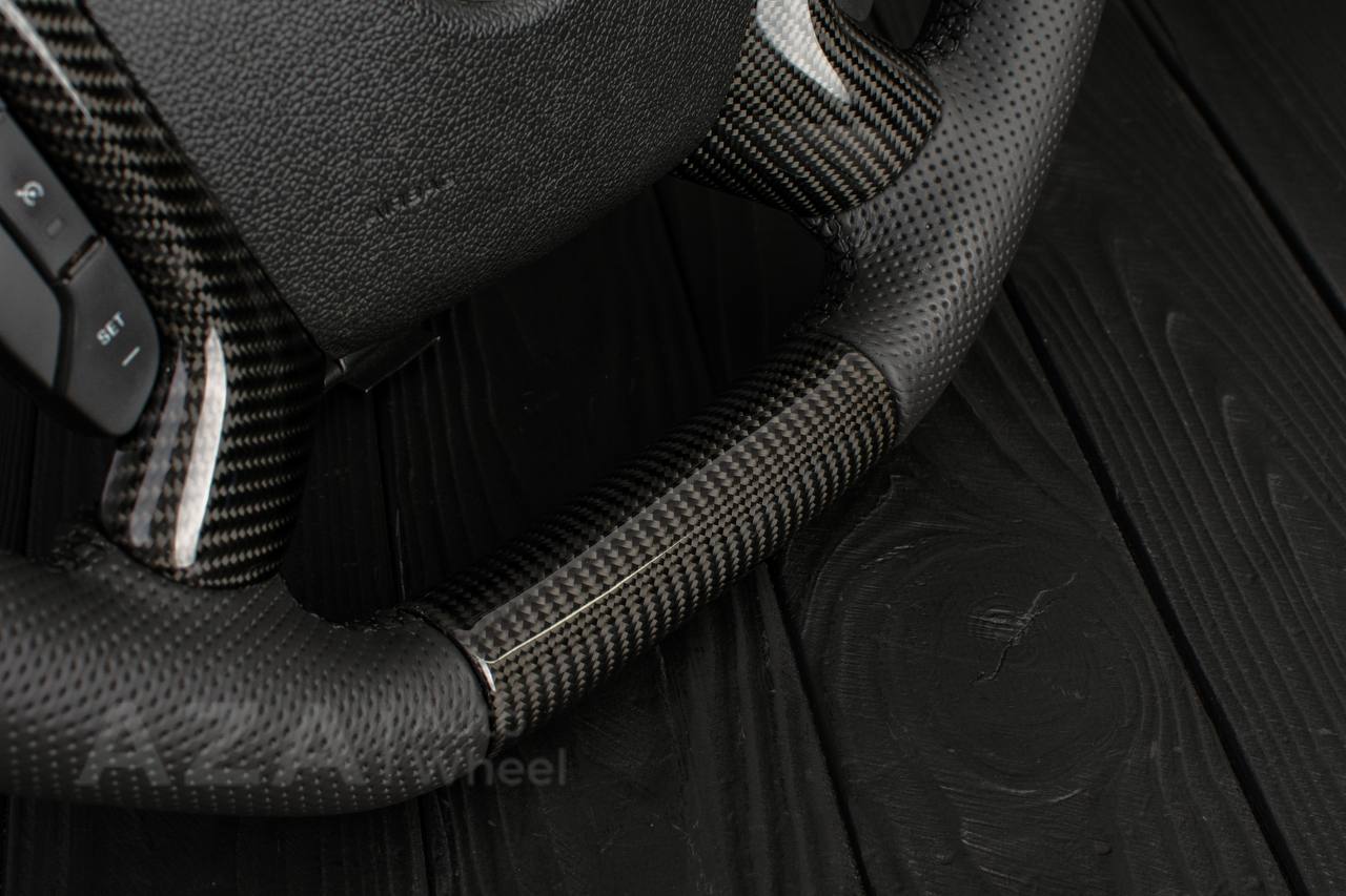 Steering wheel GM SILVERADO, SIERRA, ESCALADE, 2007-2014 Carbon fiber/Perforated leather - Image 13