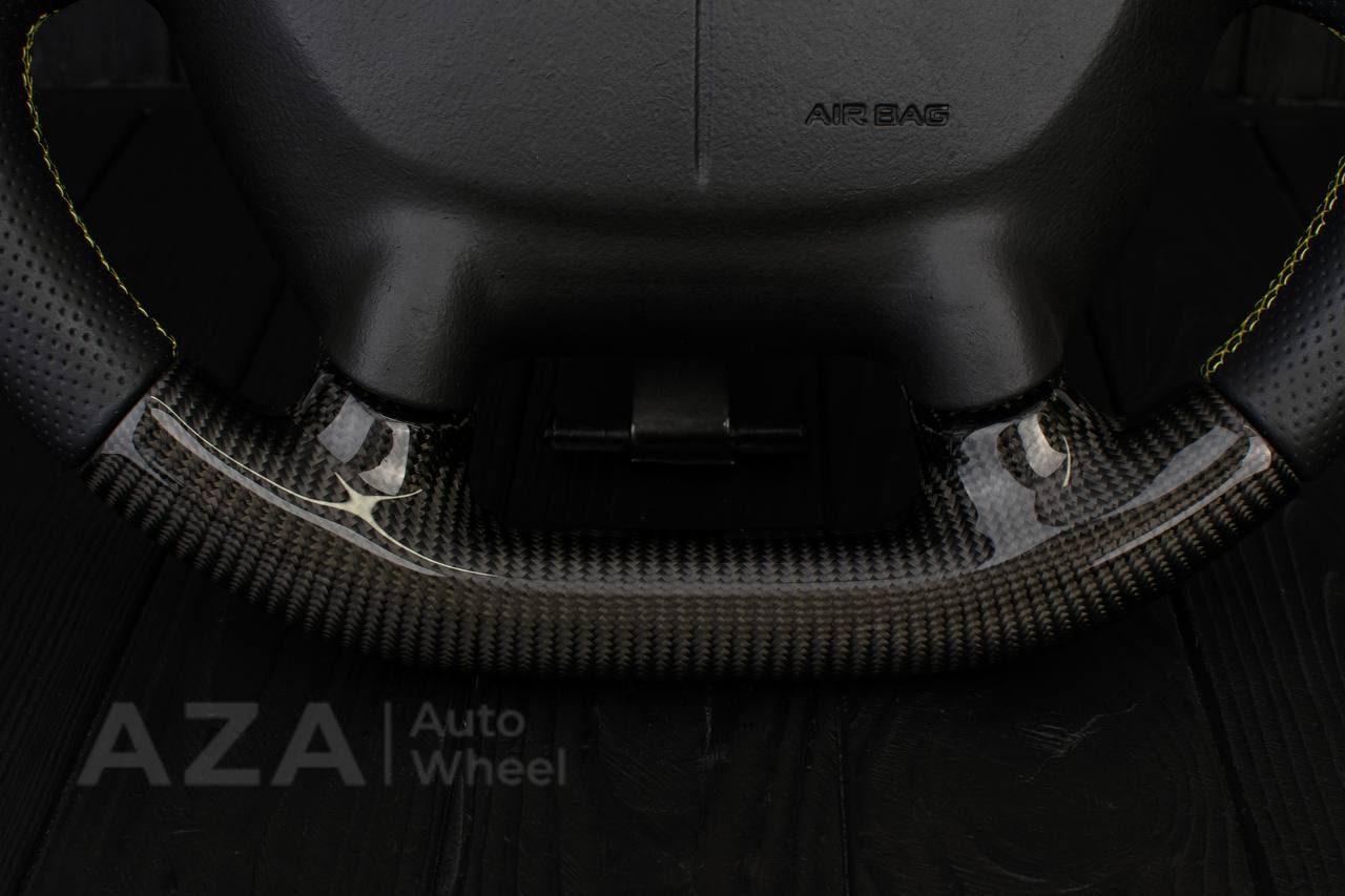 Steering wheel Corvette C5 Reduced diameter Carbon fiber/Perforated leather/Yellow stripe - Image 15