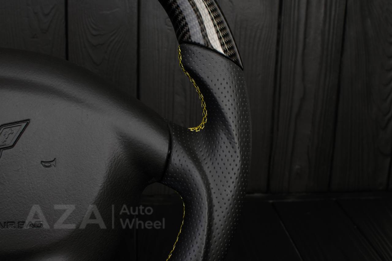 Steering wheel Corvette C5 Reduced diameter Carbon fiber/Perforated leather/Yellow stripe - Image 17