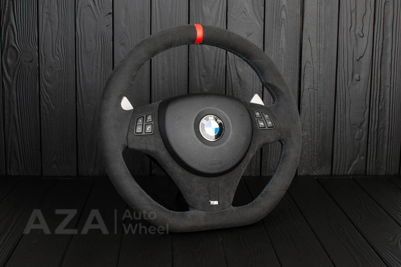 Steering wheel BMW E9X/E8X Alcantara/Red stripe - Image 5