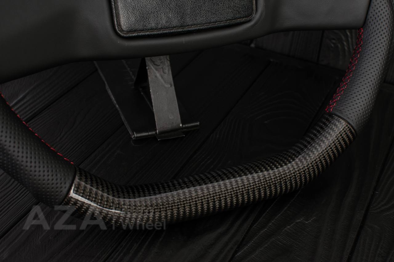 Steering wheel Square Body GM C/K/C10/C5/K5/K10/K20/K30 (1973-1987) Carbon fiber/Perforated leather (can be any color stitching and stripe) - Image 10