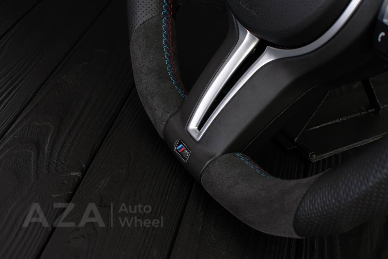 Steering wheel BMW F8X Napa/Perforated leather/Alcantara/Led screen - Image 7