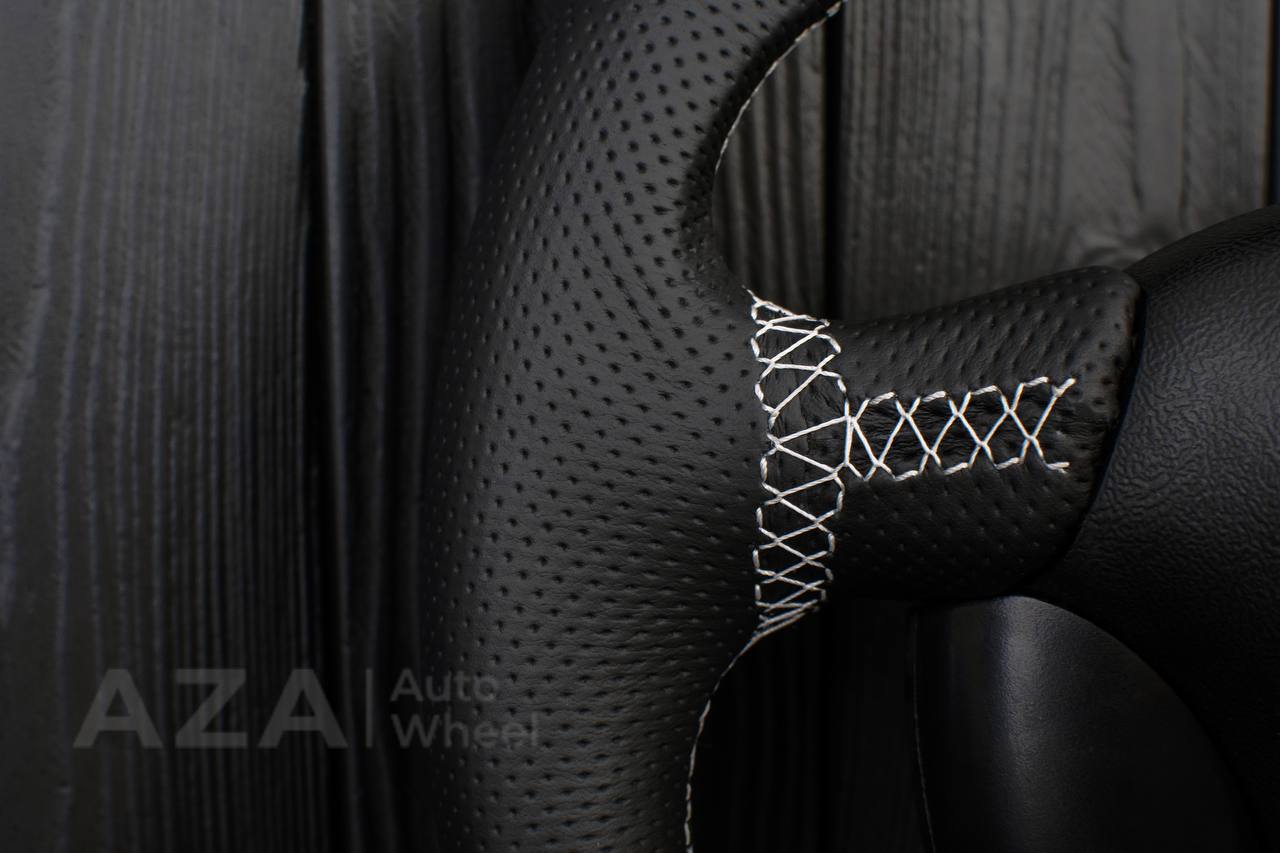 Steering wheel Ford Lightning/Ranger/Explorer 99-2004 Carbon fiber/Perforated leather/White stripe - Image 13