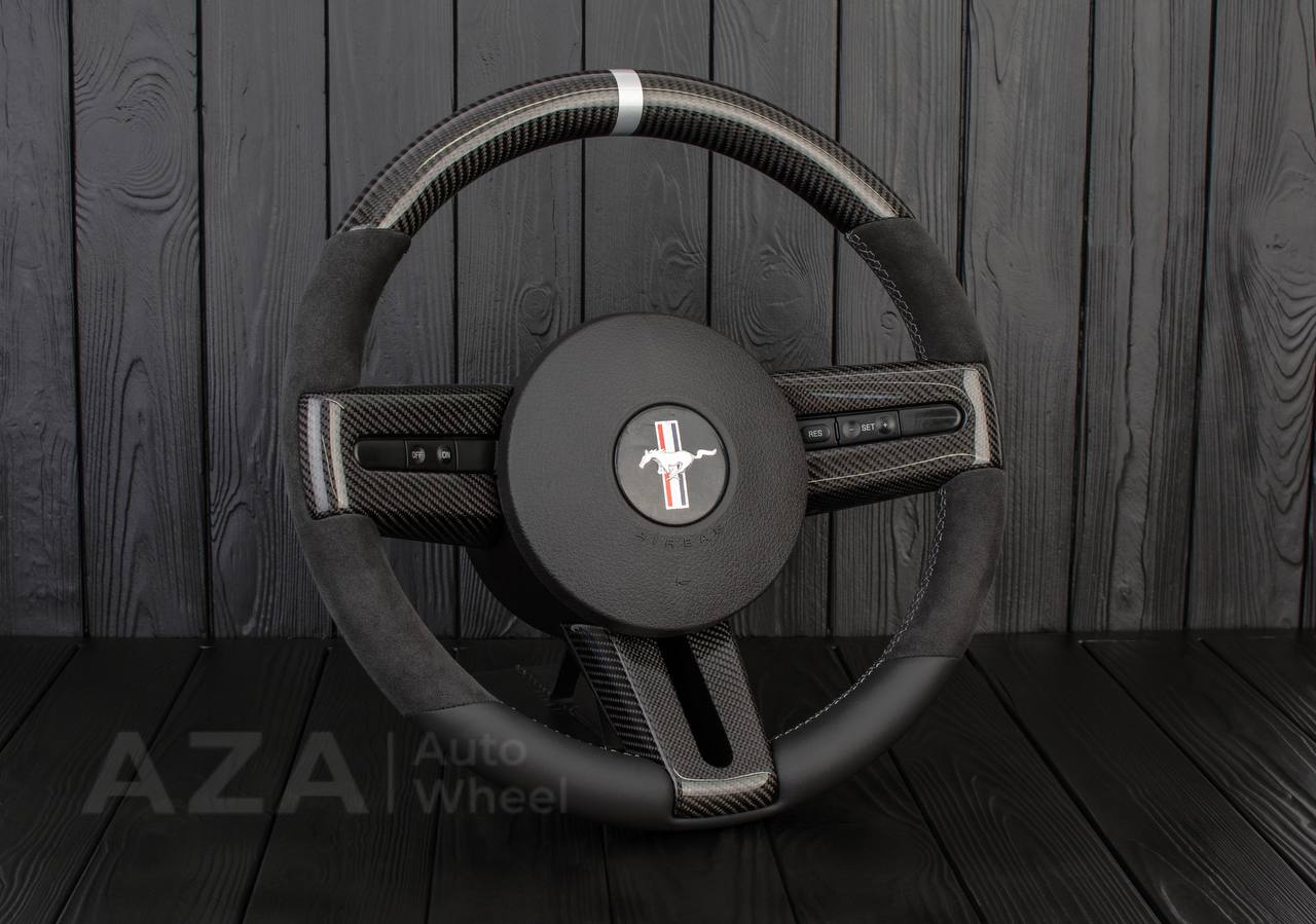 Steering wheel Ford Mustang/Cobra/Saleen 2005-09 Carbon fiber trims/Alcantara/Napa leather (can be any color stripe and stitching) - Image 4