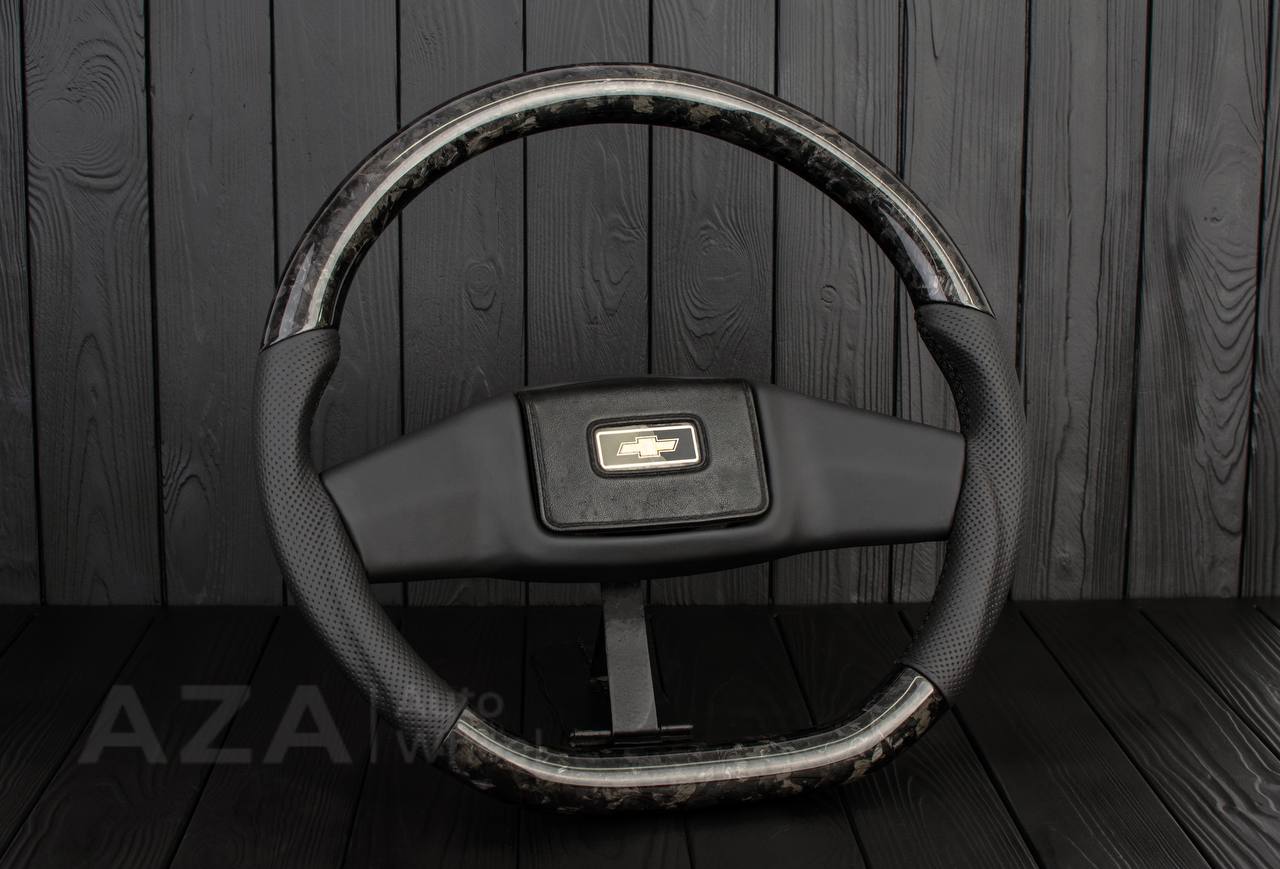 Steering wheel Square Body GM C/K/C10/C5/K5/K10/K20/K30 (1973-1987) Forged carbon fiber/Perforated leather (can be any color stitching and stripe) - Image 5