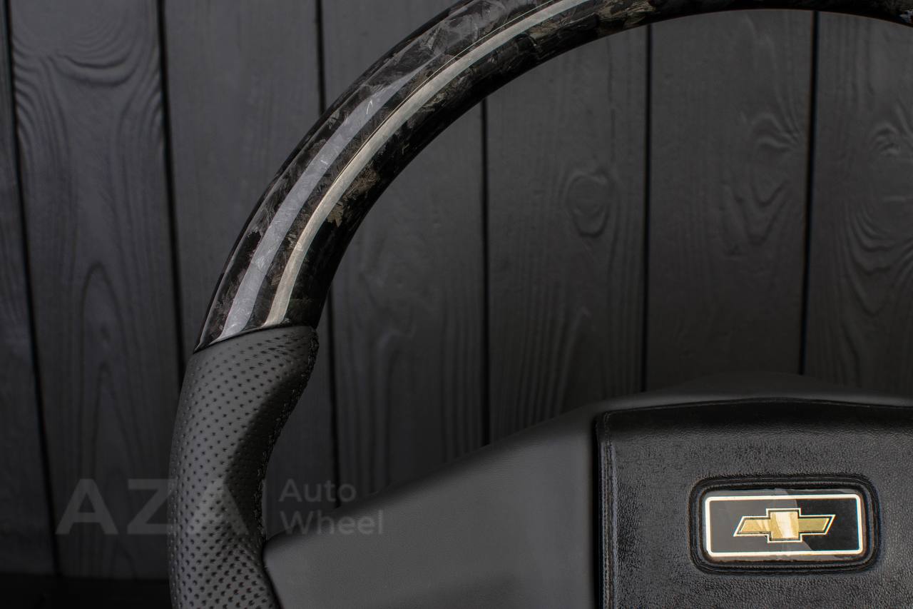 Steering wheel Square Body GM C/K/C10/C5/K5/K10/K20/K30 (1973-1987) Forged carbon fiber/Perforated leather (can be any color stitching and stripe) - Image 13