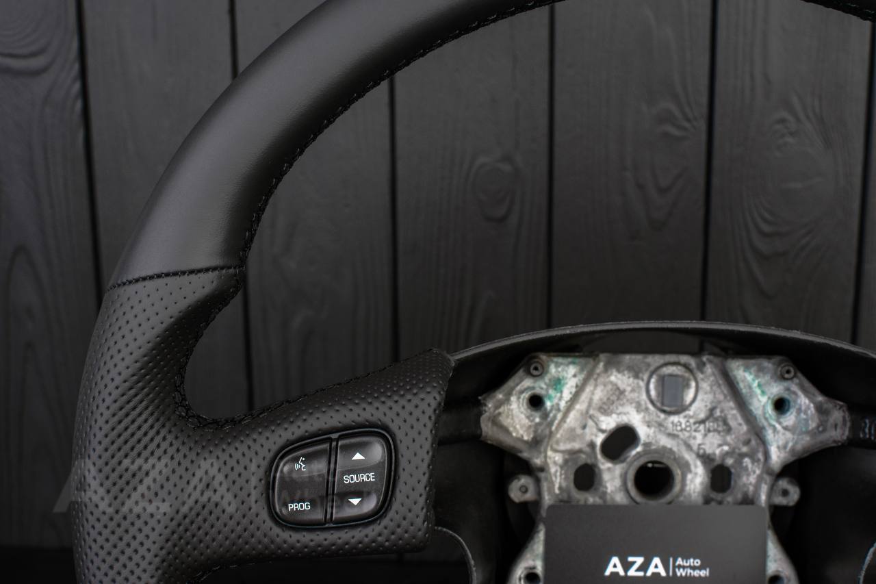 Steering wheel GM, Silverado, Sierra, Yukon, H2, Trailblazer, Denali (2003+) Napa/Perforated leather - Image 10