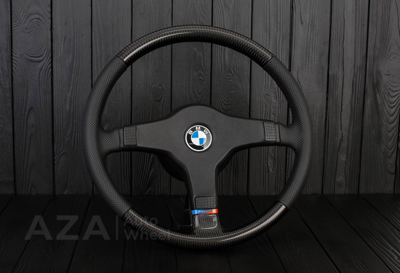 Steering wheel BMW E30 M-Tech 1 Nap 385mm converted to 370mm Carbon fiber/Perforated leather - Image 5