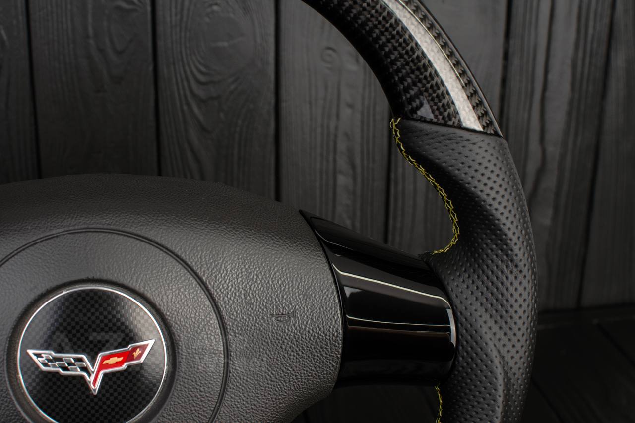 Steering wheel 2006-2011 Corvette C6 Carbon fiber/Perforated leather/Yellow details/Flat top - Image 15