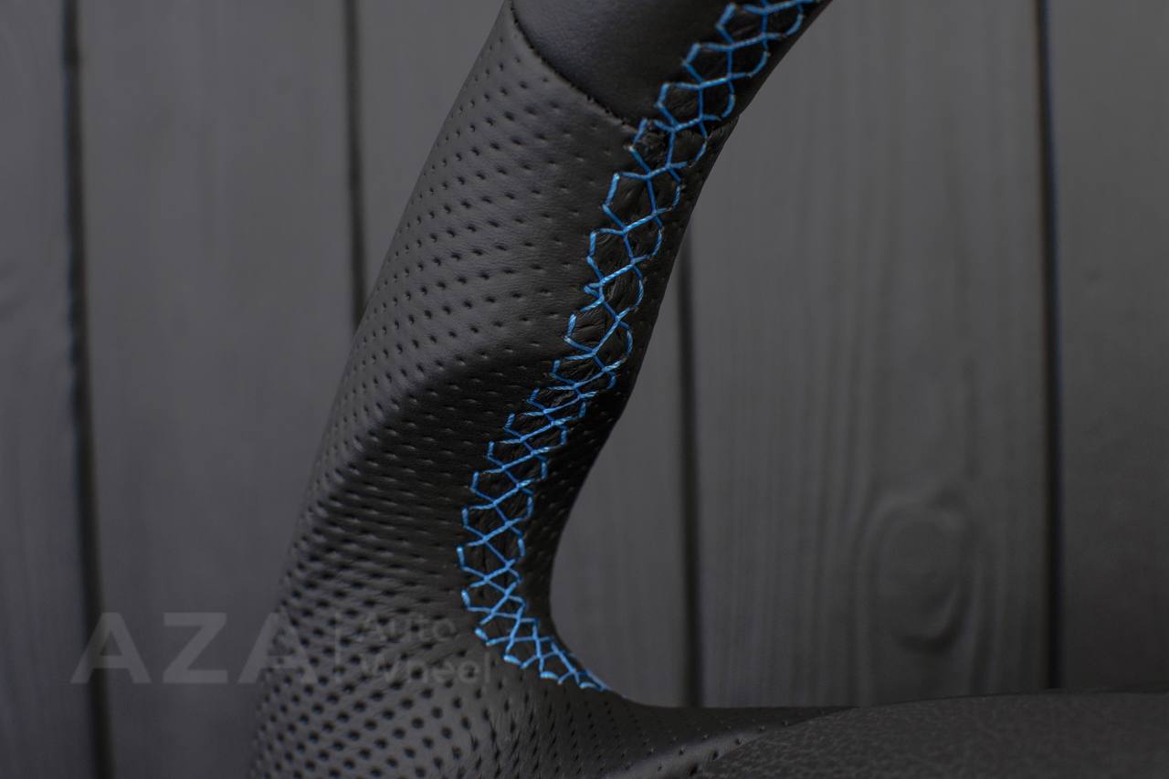 Steering wheel Ford Mustang GT Cobra Napa/Perforated leather/Blue stripe - Image 6