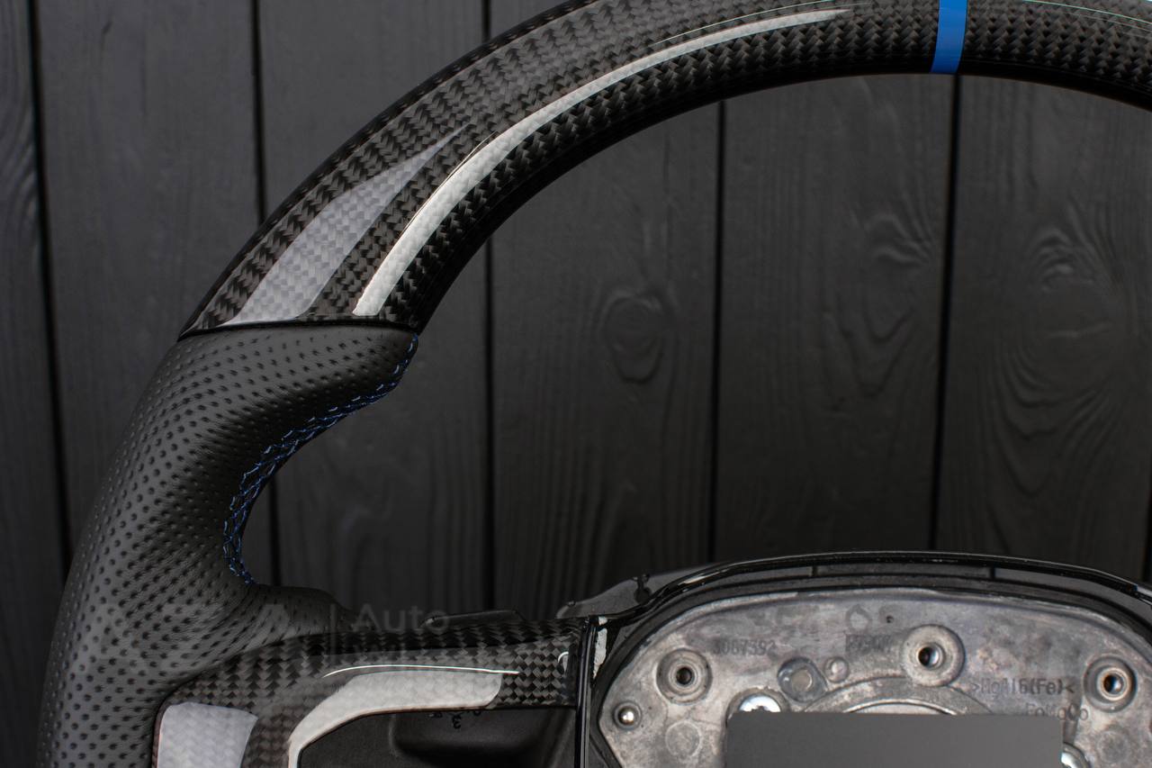 Steering wheel Ford F250/F350 2015-2022 Carbon fiber/Perforated leather/DARK BLUE DETAILS/ ADAPTIVE STEERING/HEATED - Image 5