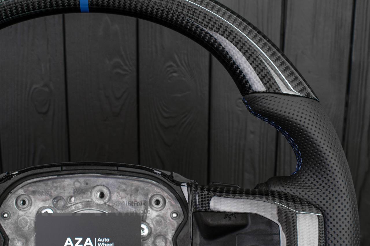 Steering wheel Ford F250/F350 2015-2022 Carbon fiber/Perforated leather/DARK BLUE DETAILS/ ADAPTIVE STEERING/HEATED - Image 6