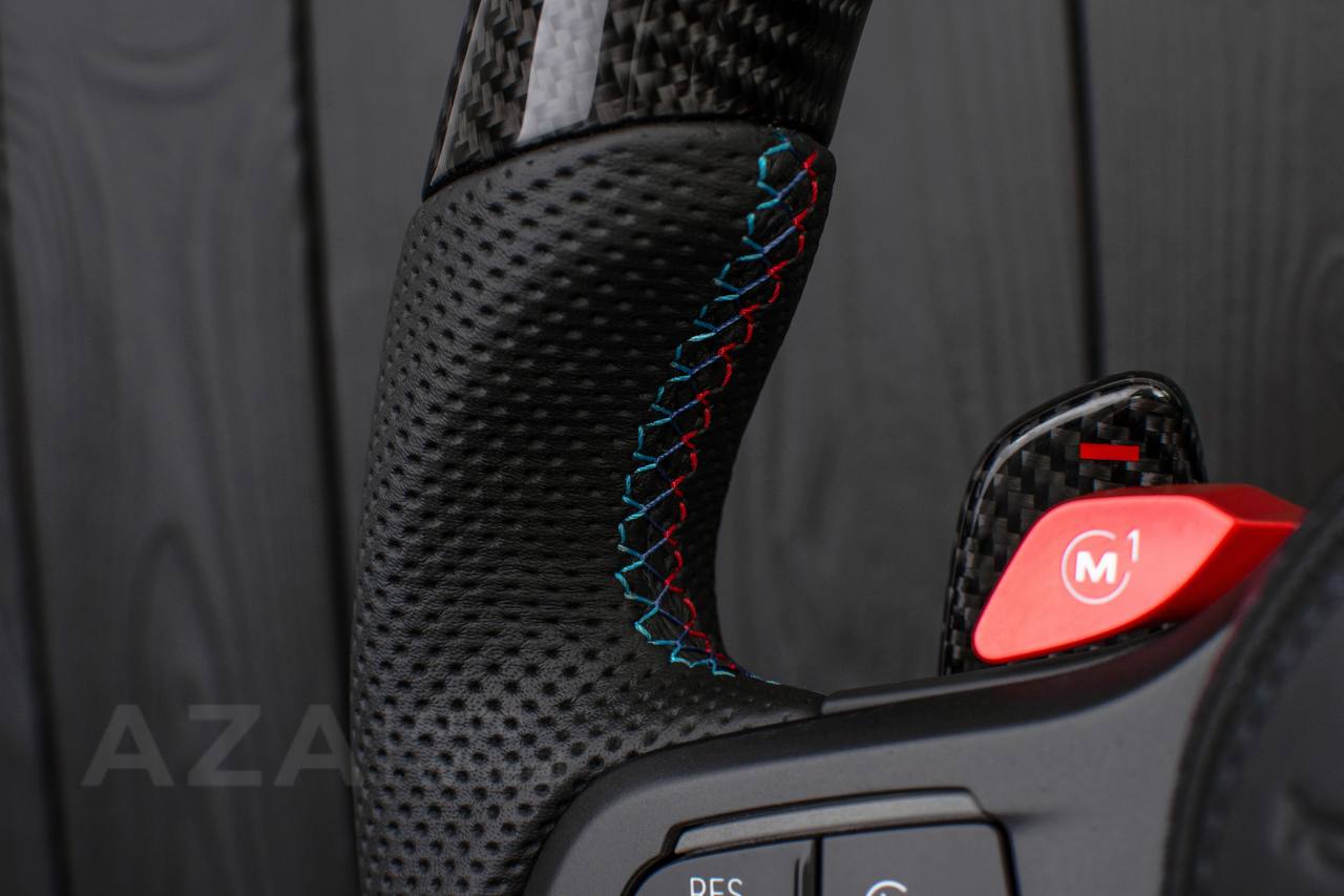 Steering wheel BMW F90 M5 M8 X5M X6M X3M X4M 2017+ Carbon fiber/Perforated leather/RED stripe/ HEATED/DRIVERS ASSIST PRO - Image 8