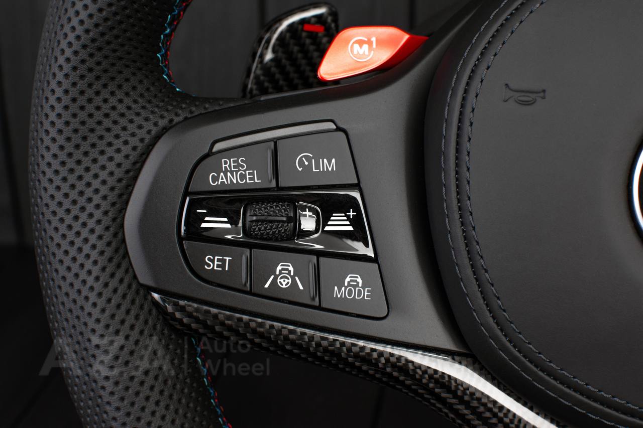 Steering wheel BMW F90 M5 M8 X5M X6M X3M X4M 2017+ Carbon fiber/Perforated leather/RED stripe/ HEATED/DRIVERS ASSIST PRO - Image 12