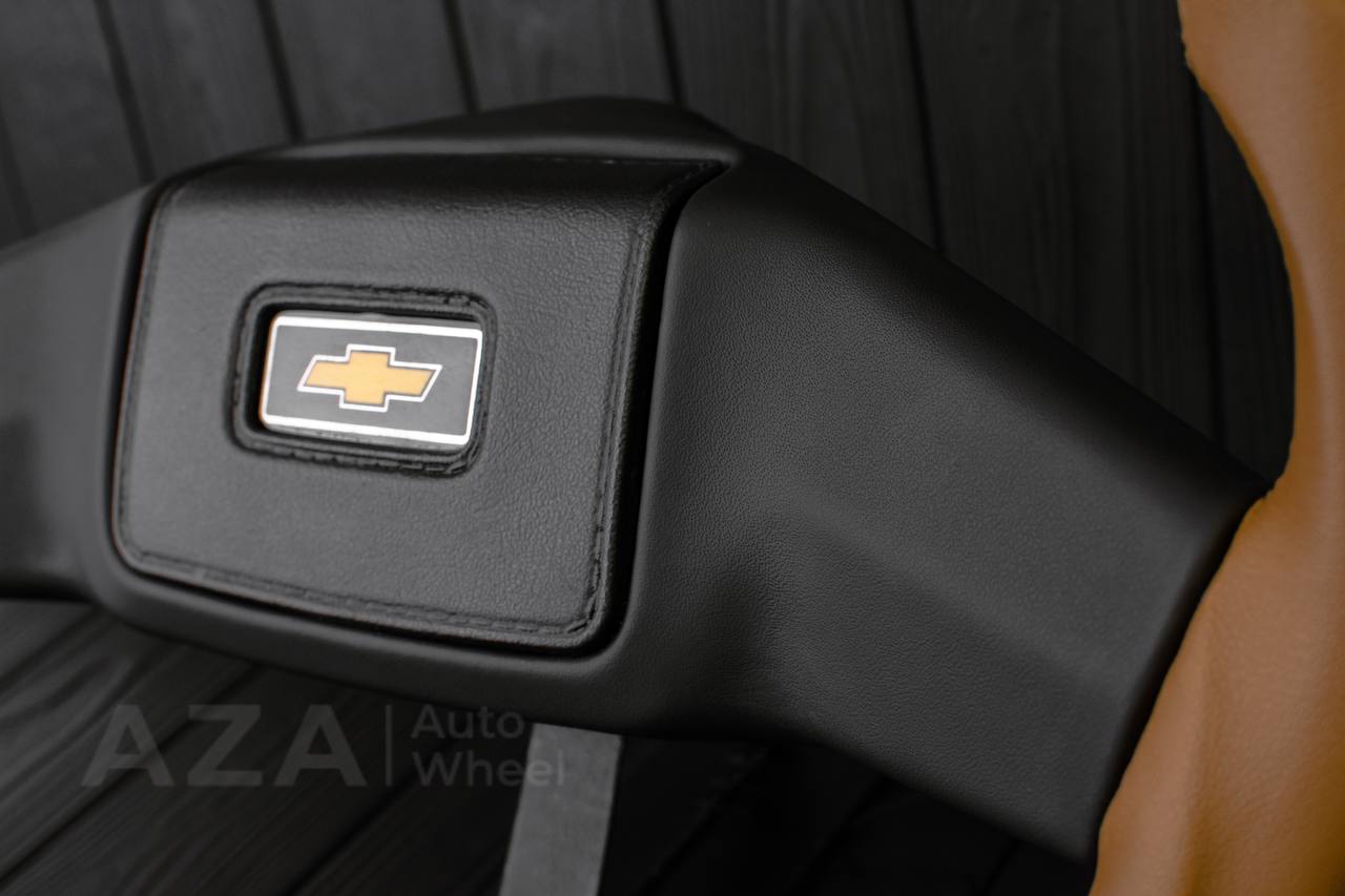 Steering wheel Square Body GM C/K/C10/C5/K5/K10/K20/K30 (1973–1987) Carbon fiber/Napa leather/Red stripe (can be any color stitching and stripe) - Image 7