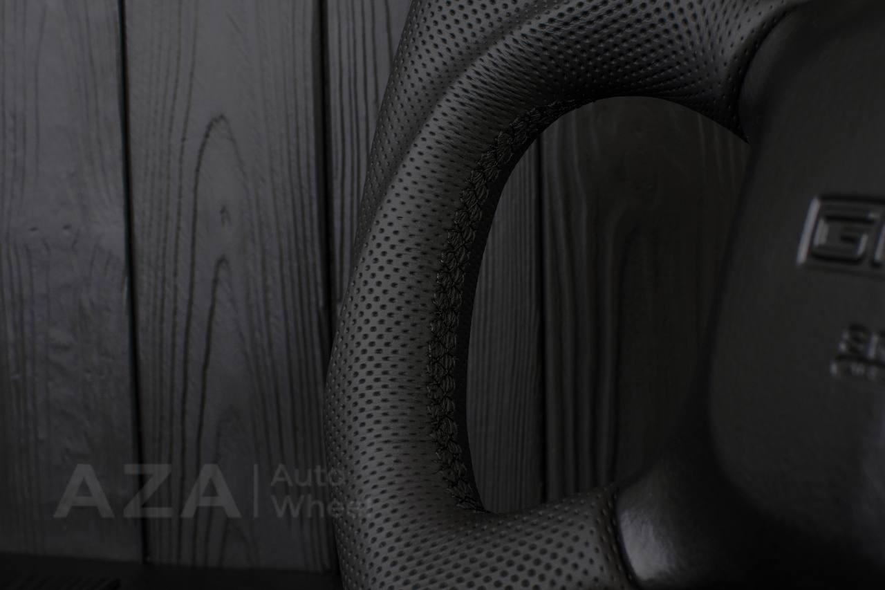 Steering wheel GM Silverado, Sierra, Escalade, Yukon, S10, Blazer, Tahoe, Suburban (1998-2002) Carbon fiber/Perforated leather - Image 9