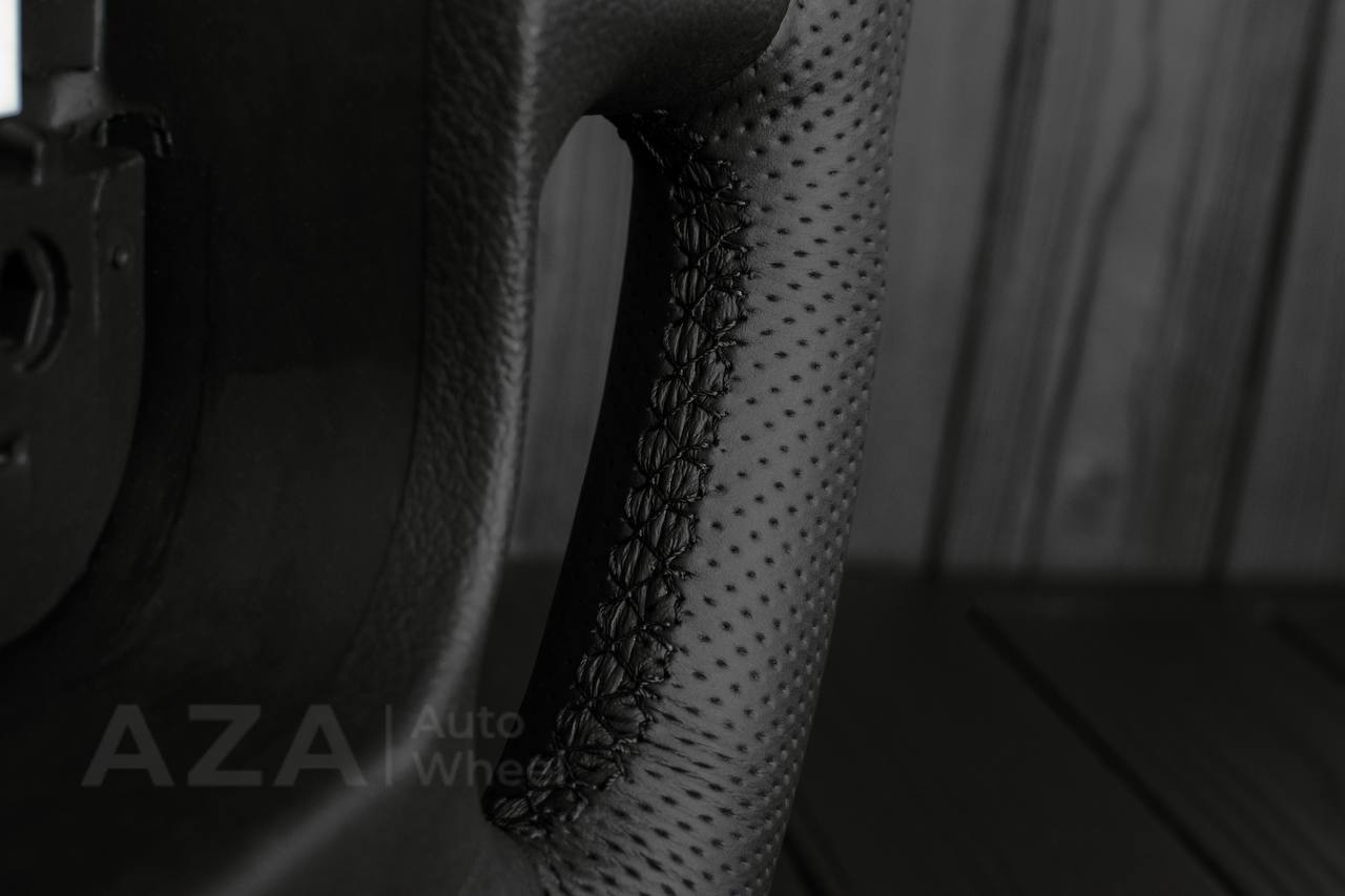Steering wheel Pontiac Firebird/Trans Am 95-2002 (any color stripe and stitch) Napa/Perforated leather - Image 15