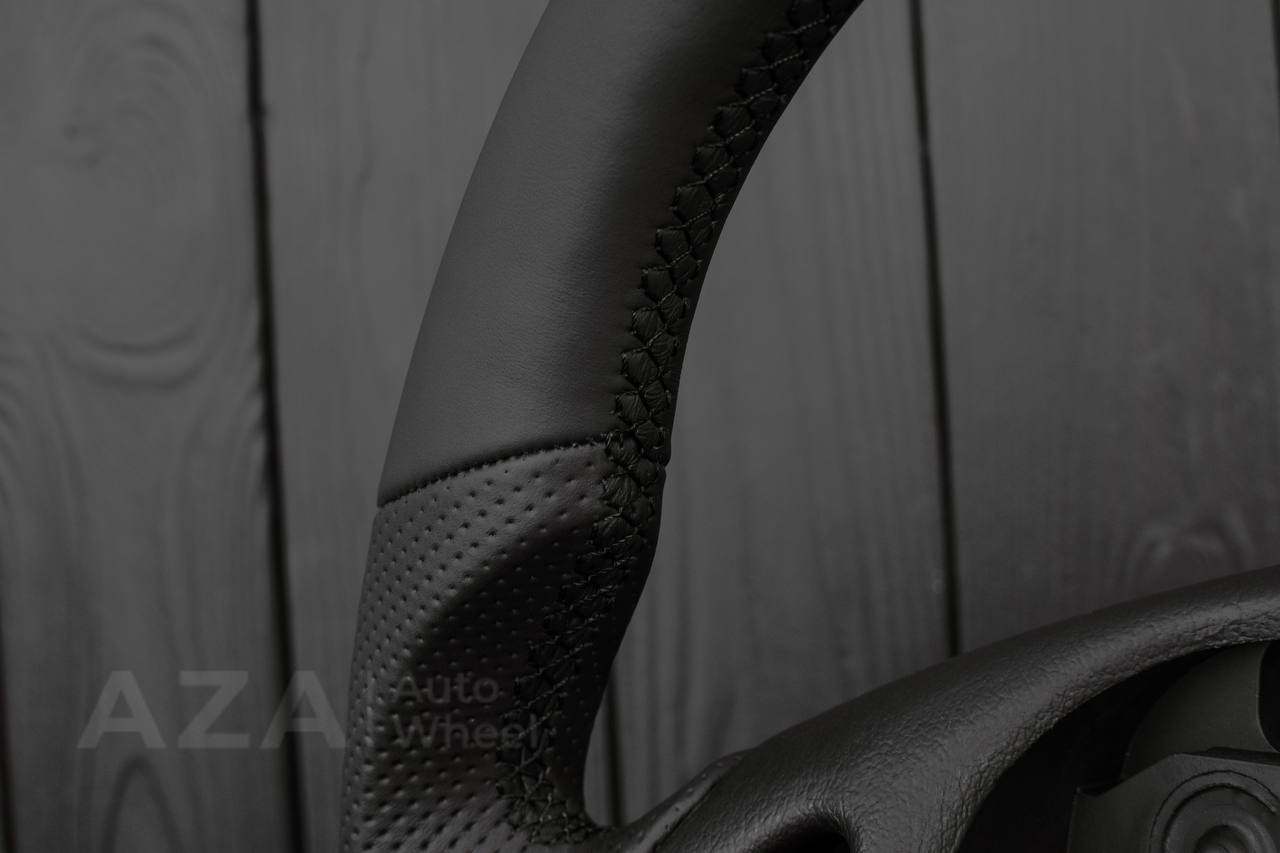 Steering wheel Pontiac Firebird/Trans Am 95-2002 (any color stripe and stitch) Napa/Perforated leather - Image 16